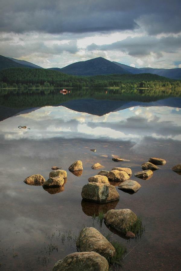 Tigh na Lochan Aviemore Exteriör bild